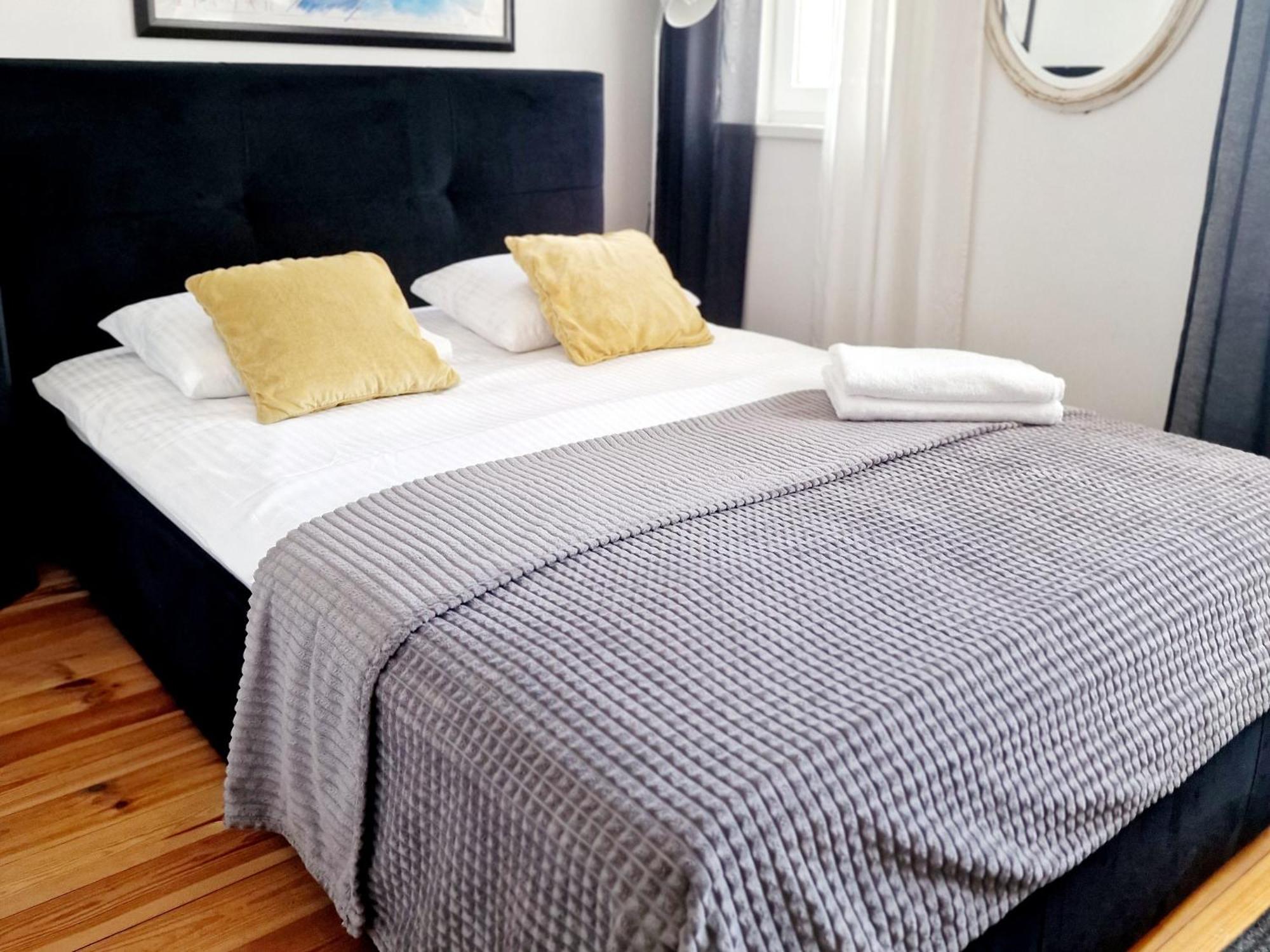 Loft Rooms - Centrum - Bezplatny Parking Elk Bagian luar foto